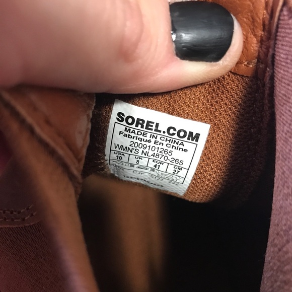 Sorel boots- Excellent condition - Picture 3 of 8